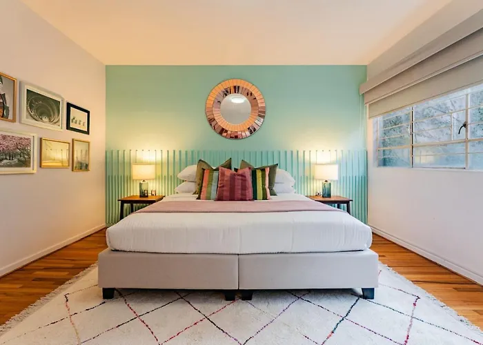 Three-Story House With Rooftop 15Pax Polanco Area