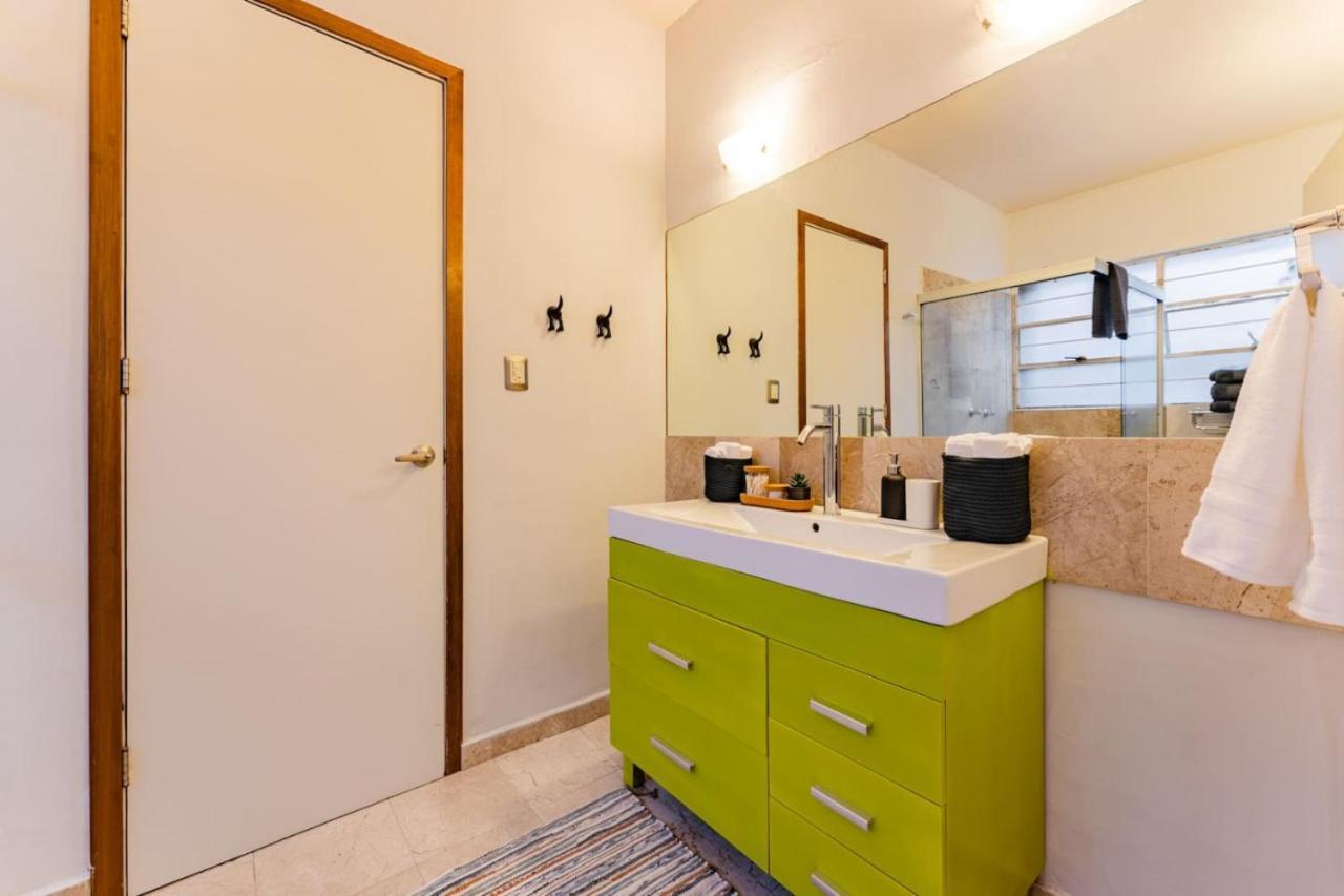 Three-story House With Rooftop 15pax Polanco Area